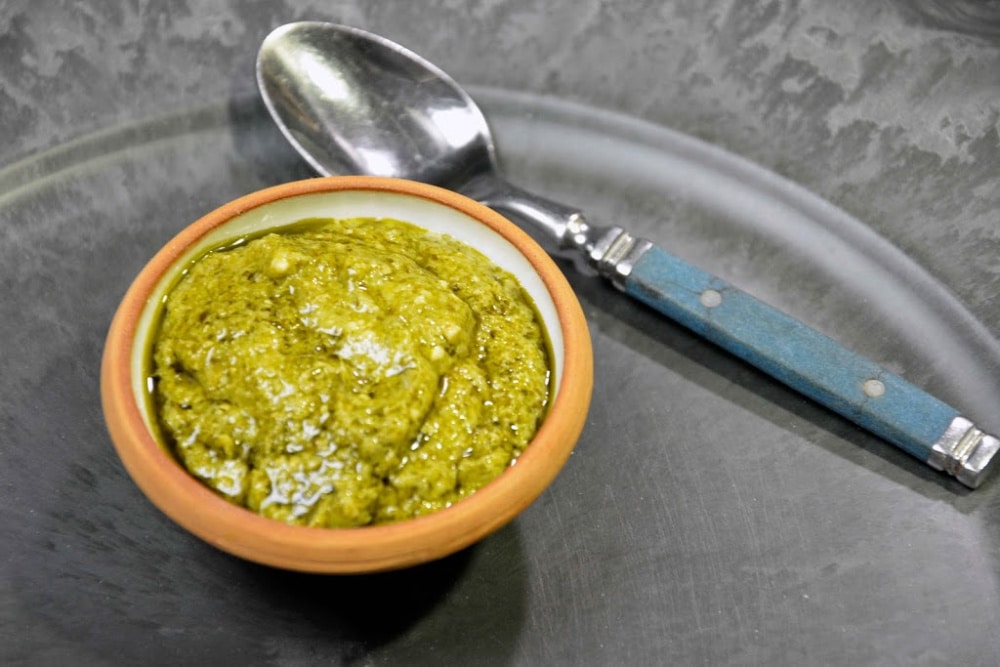 slidbane Nøjagtighed ensidigt Pesto opskrift - sådan laver du nemt lækker italiensk pesto