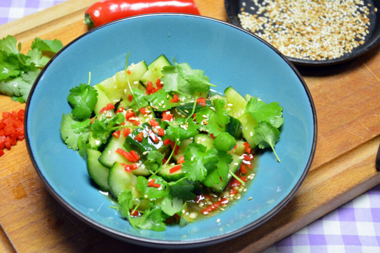 asiatisk agurkesalat