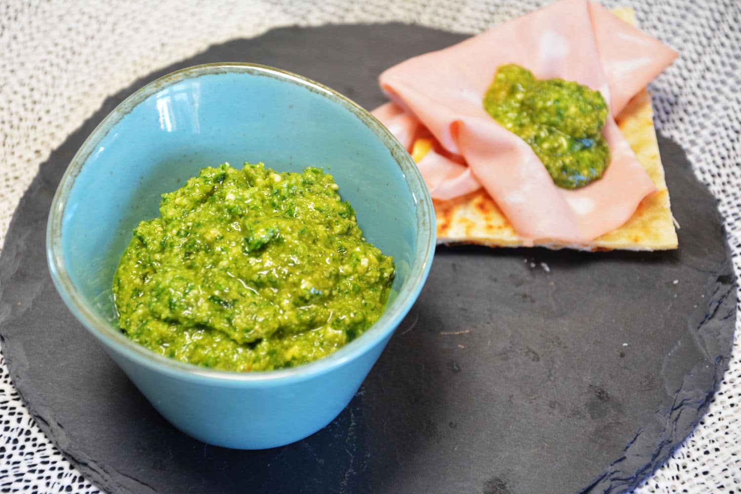 ramsløg pesto